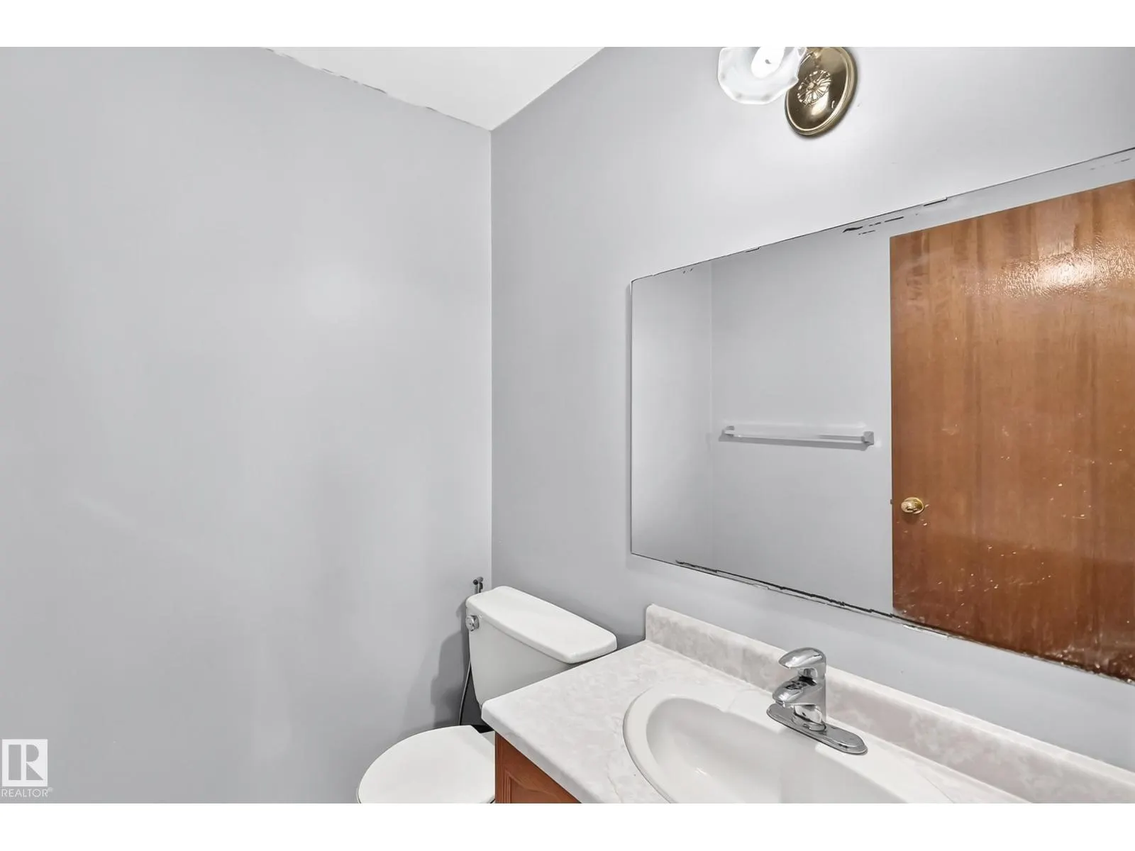 12424 46 ST NW NW