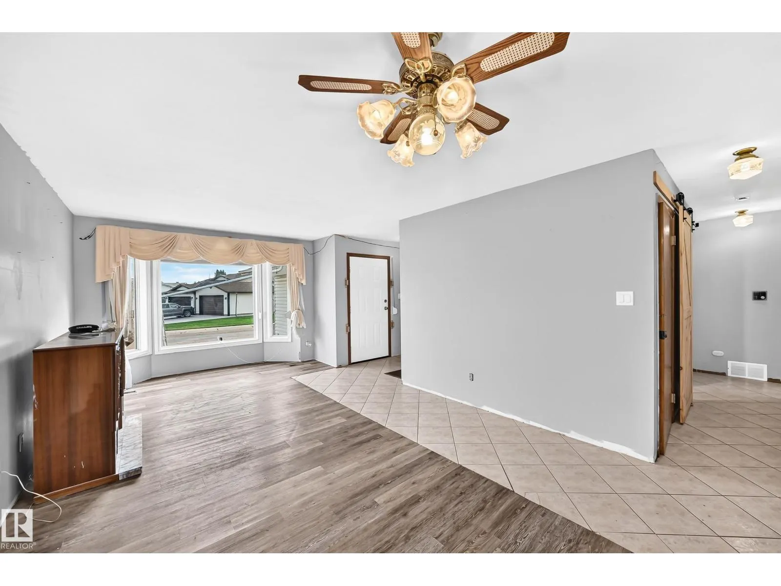 12424 46 ST NW NW