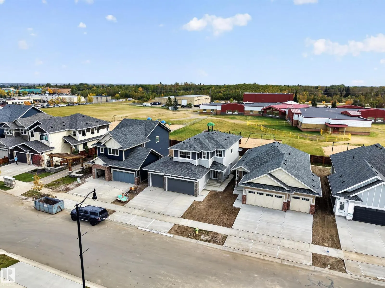 205 HAMPSHIRE PT