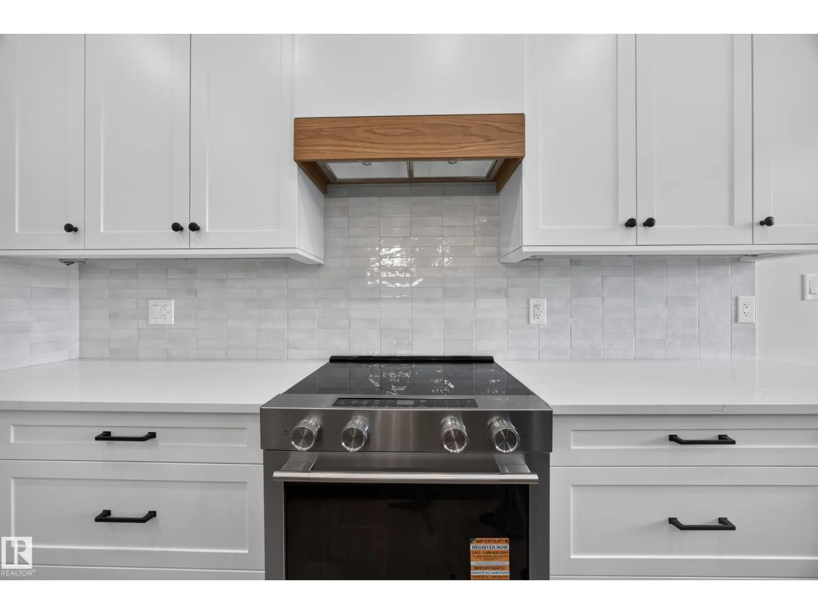 209 HAMPSHIRE PT