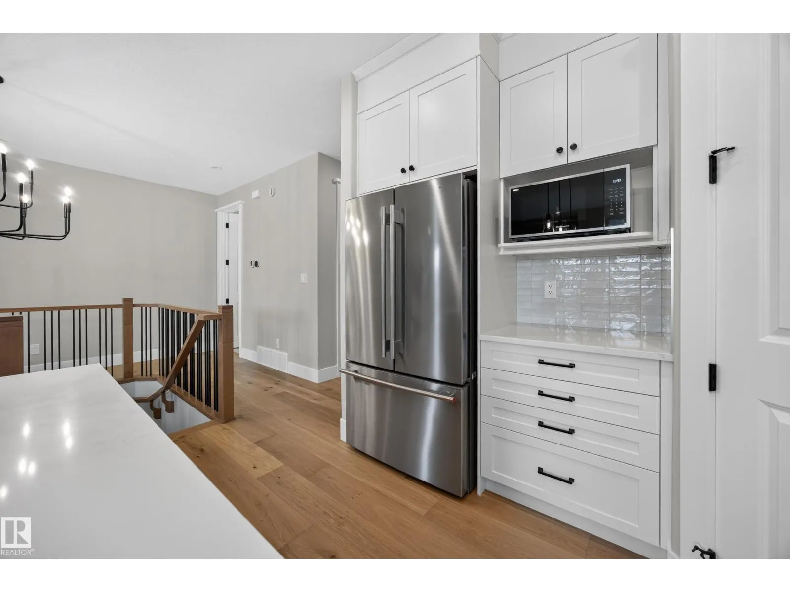 209 HAMPSHIRE PT