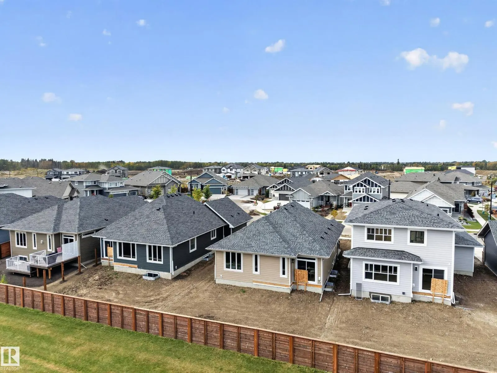 209 HAMPSHIRE PT