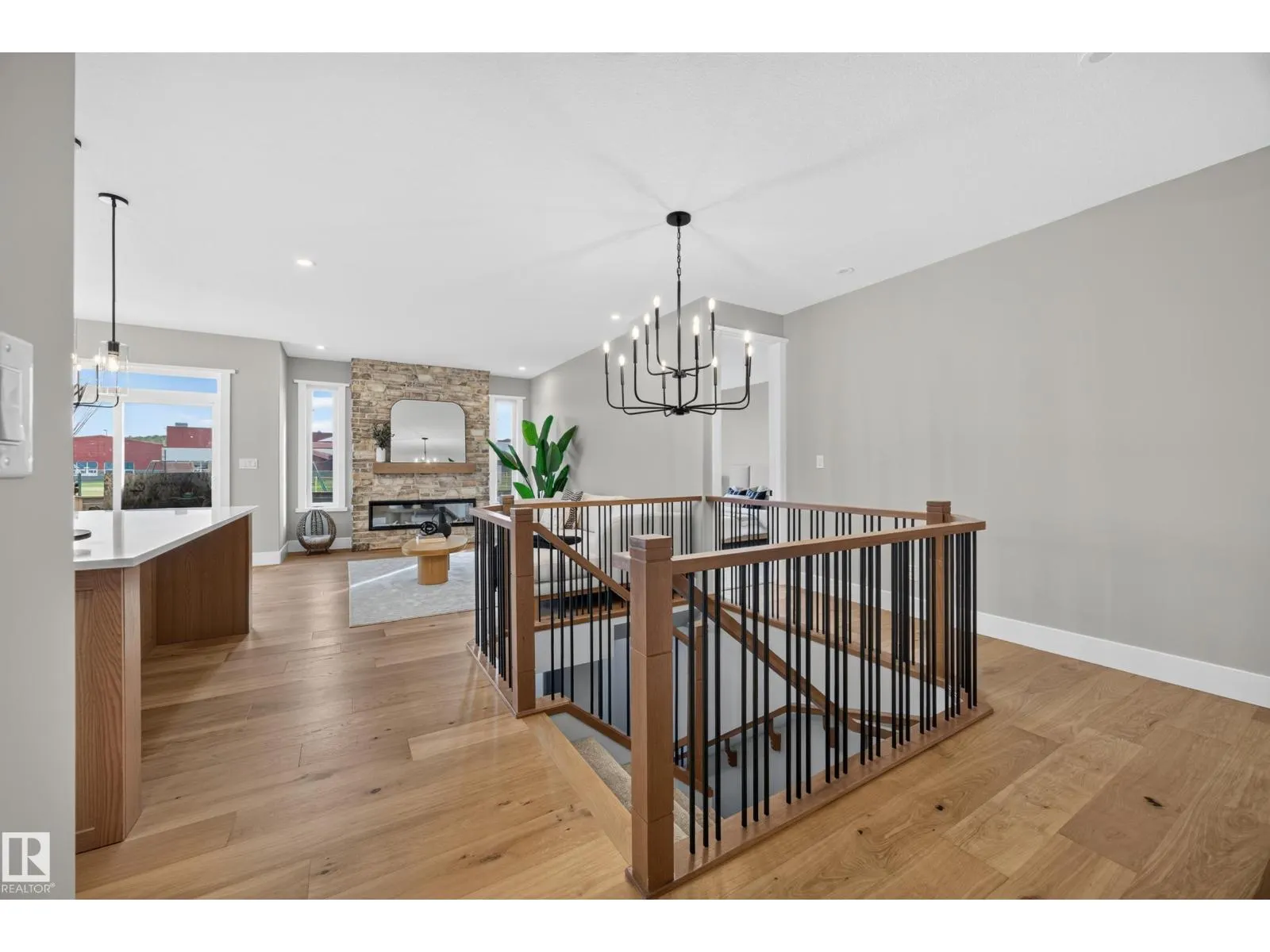 209 HAMPSHIRE PT