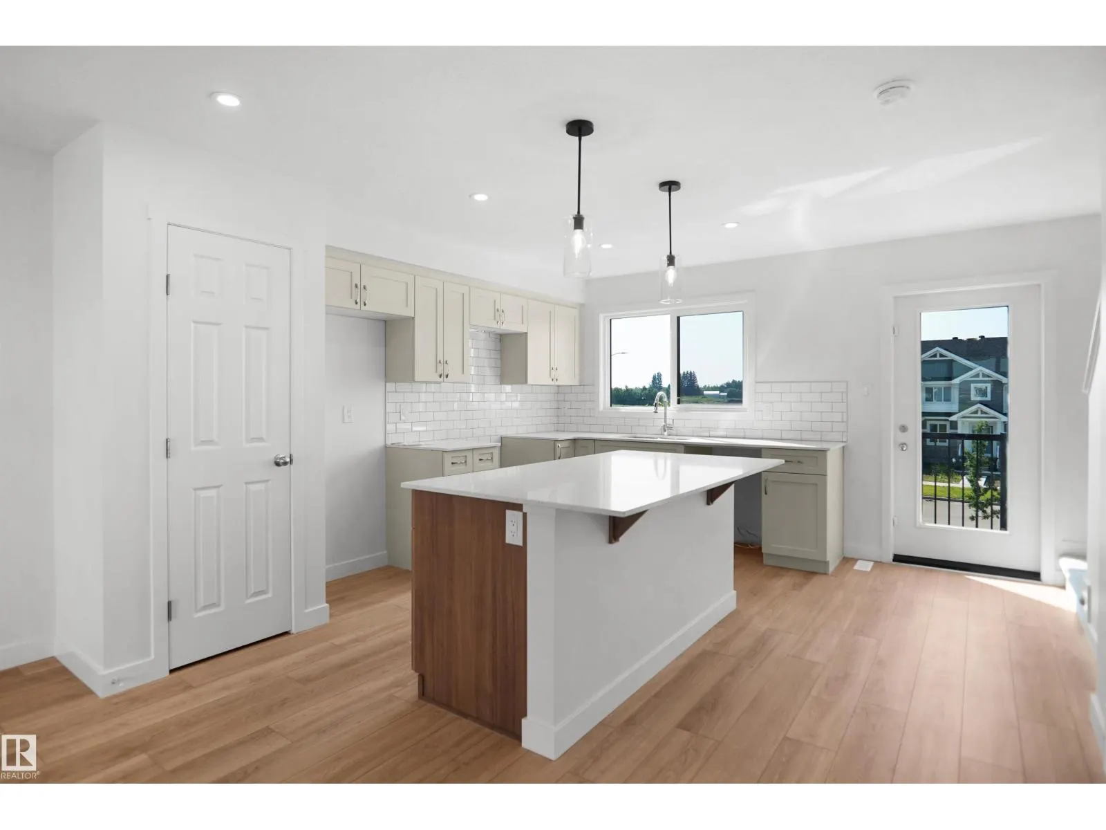 128 COPPERHAVEN DR