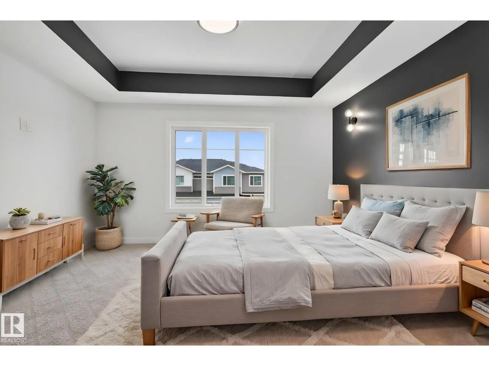 20 HAZELWOOD LN