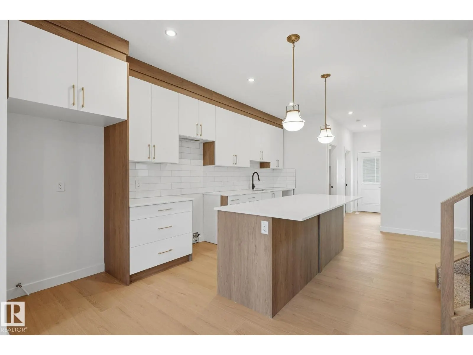 11 Tilia PL