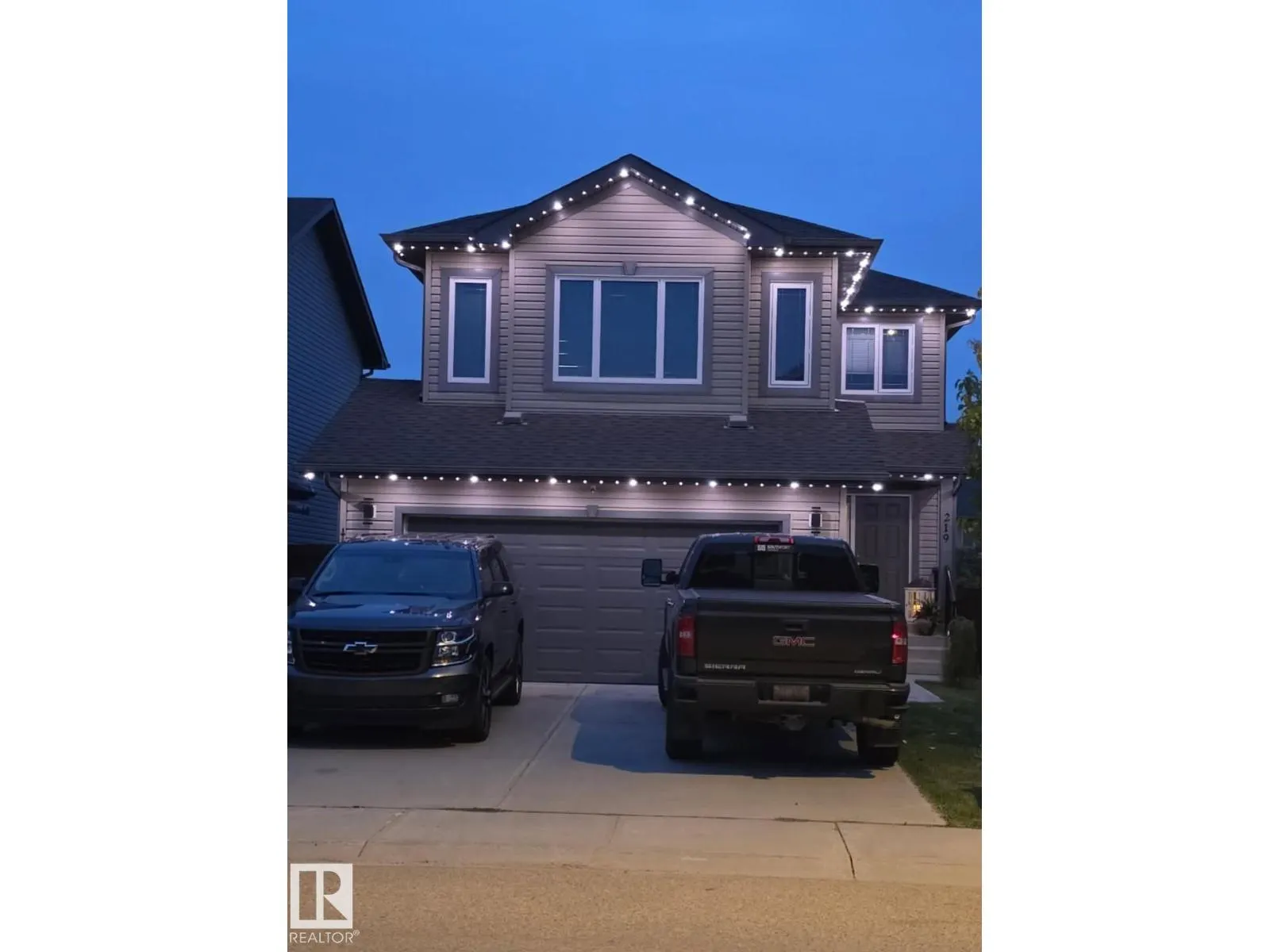 219 SILVERSTONE CR