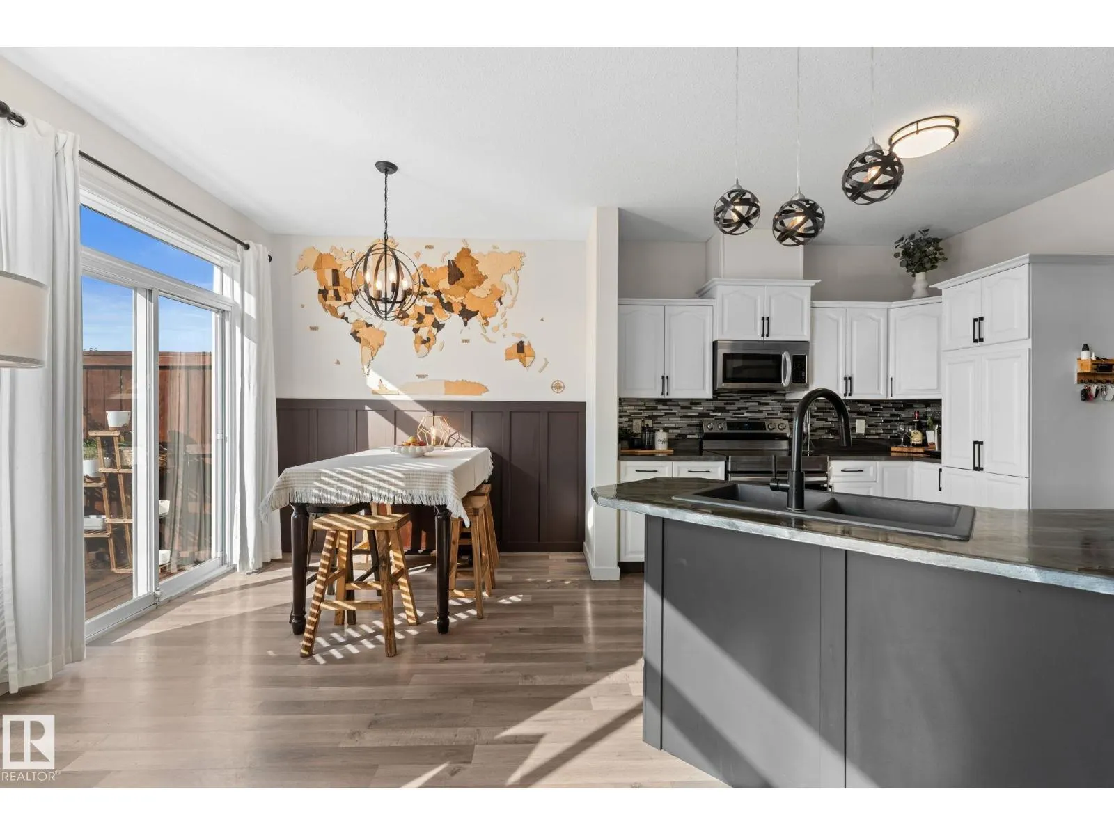 #5 4900 62 ST