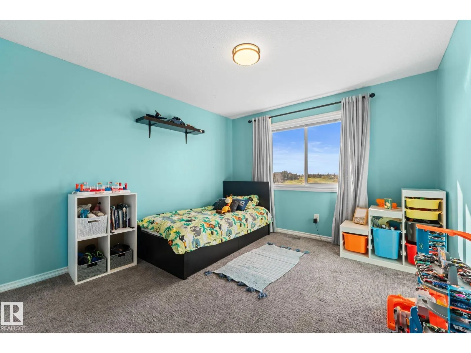 #5 4900 62 ST