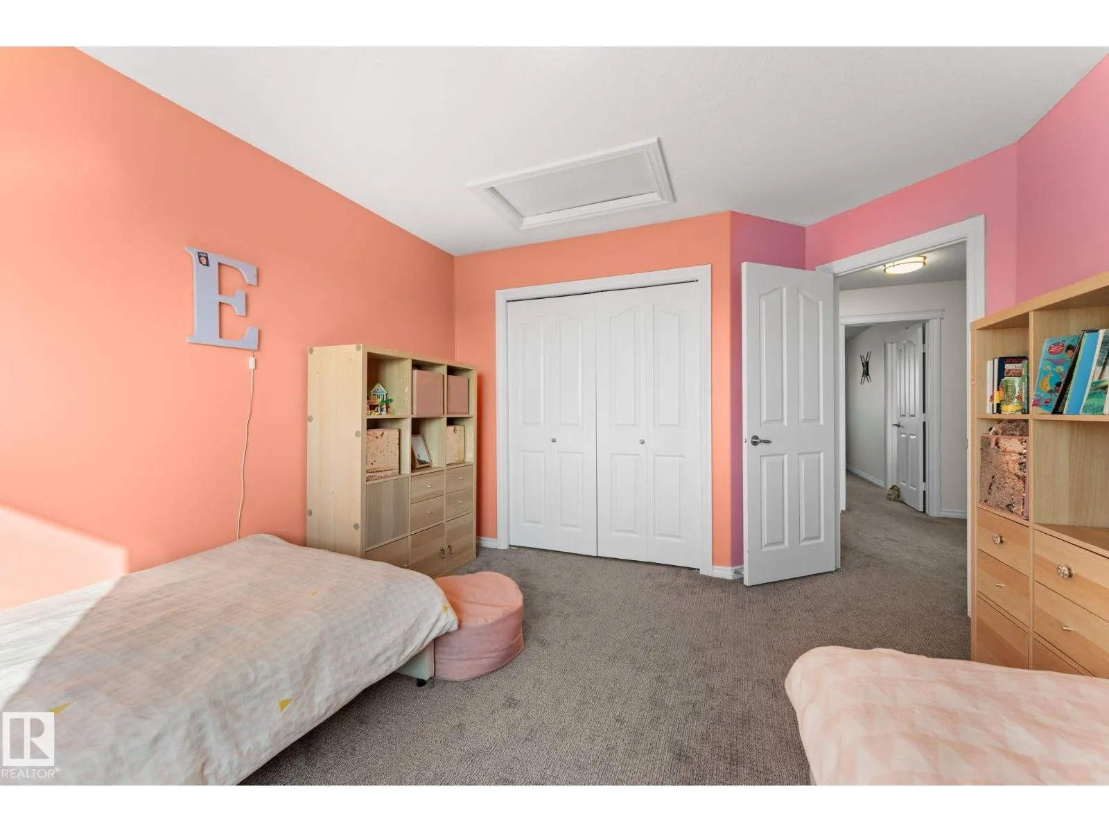 #5 4900 62 ST