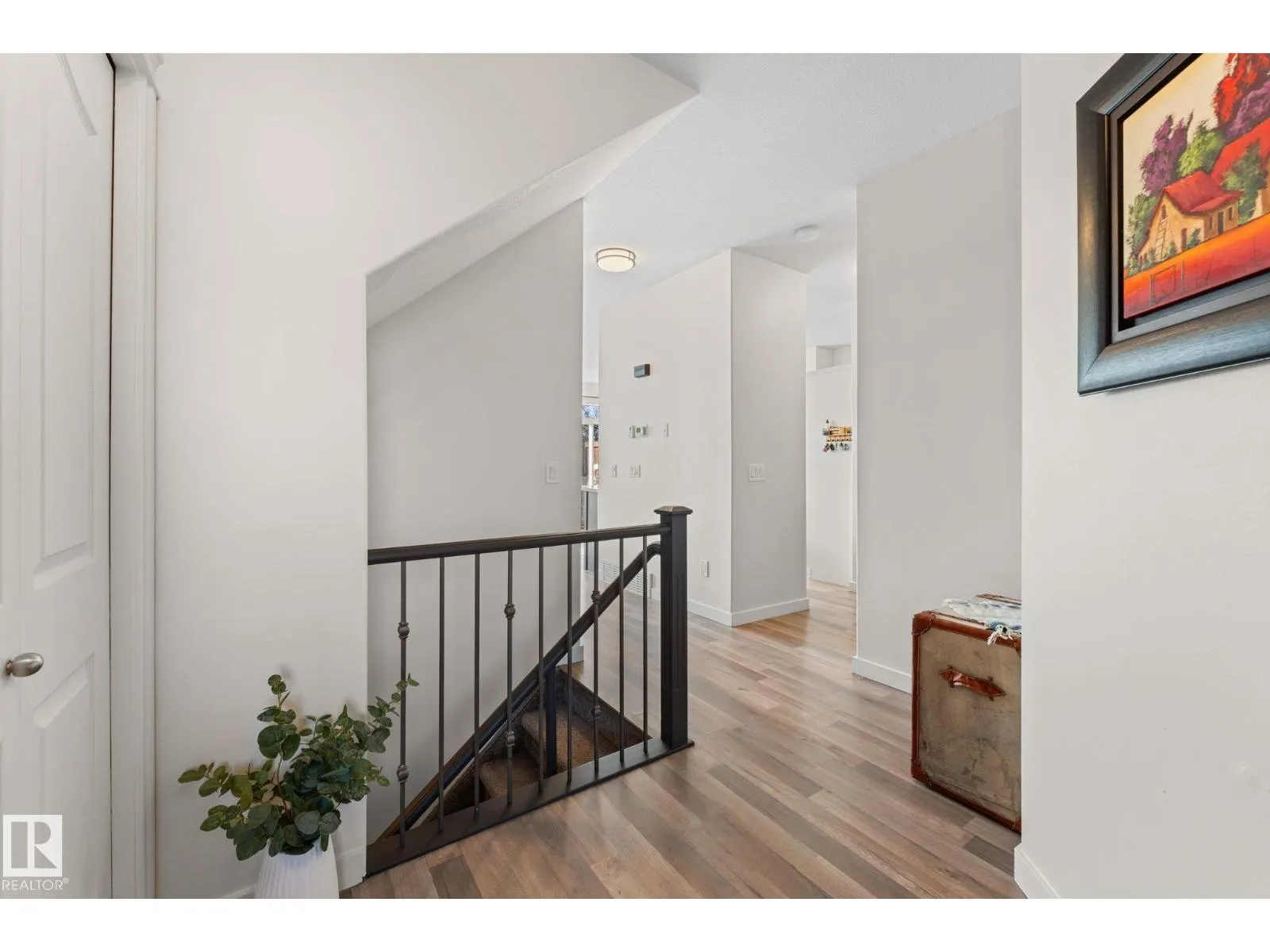 #5 4900 62 ST