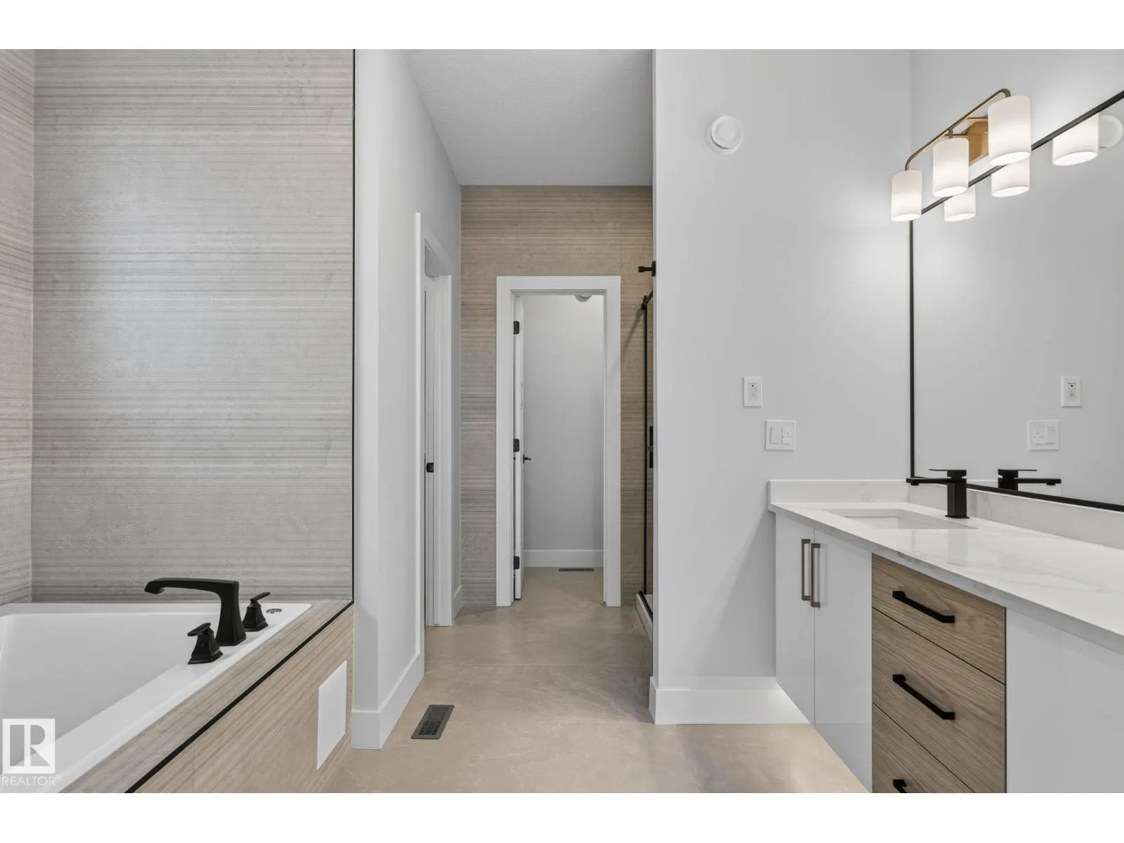 5 Hillwood TC