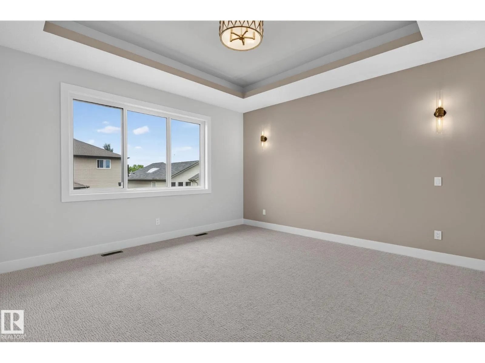 5 Hillwood TC