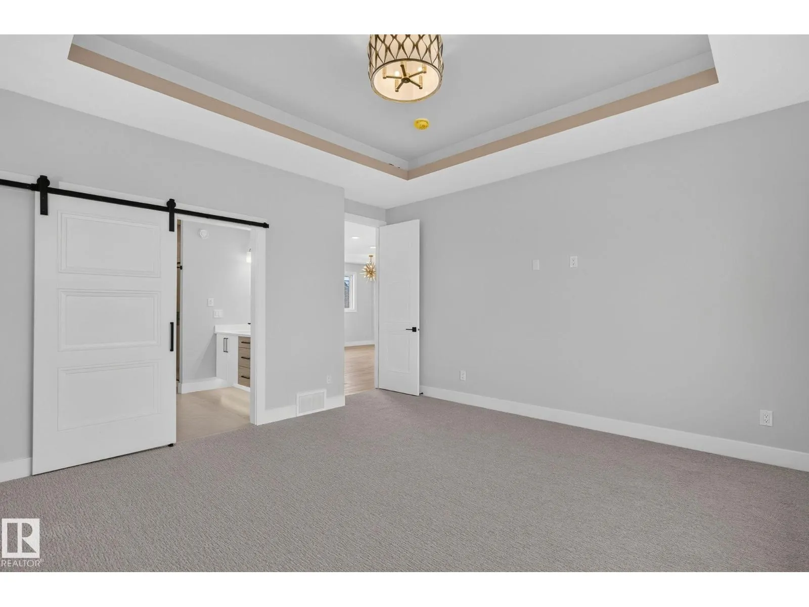 5 Hillwood TC