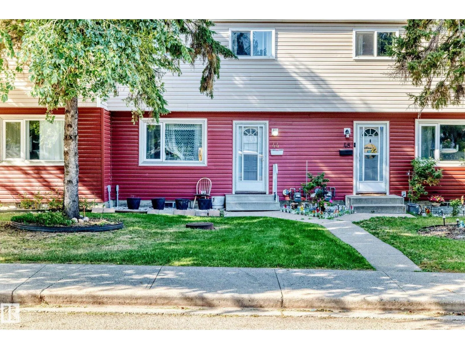 44 HABITAT CR NW