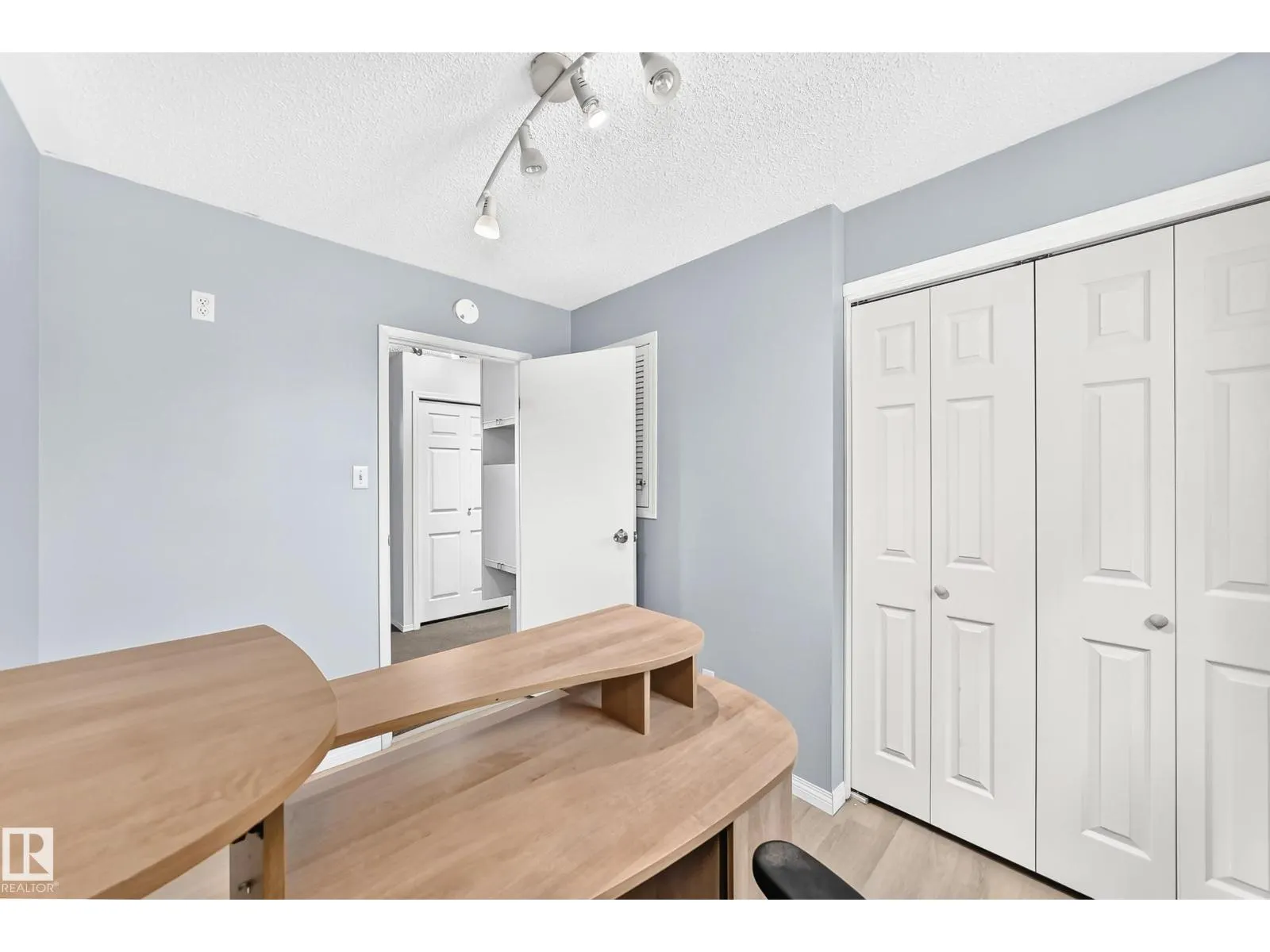 44 HABITAT CR NW