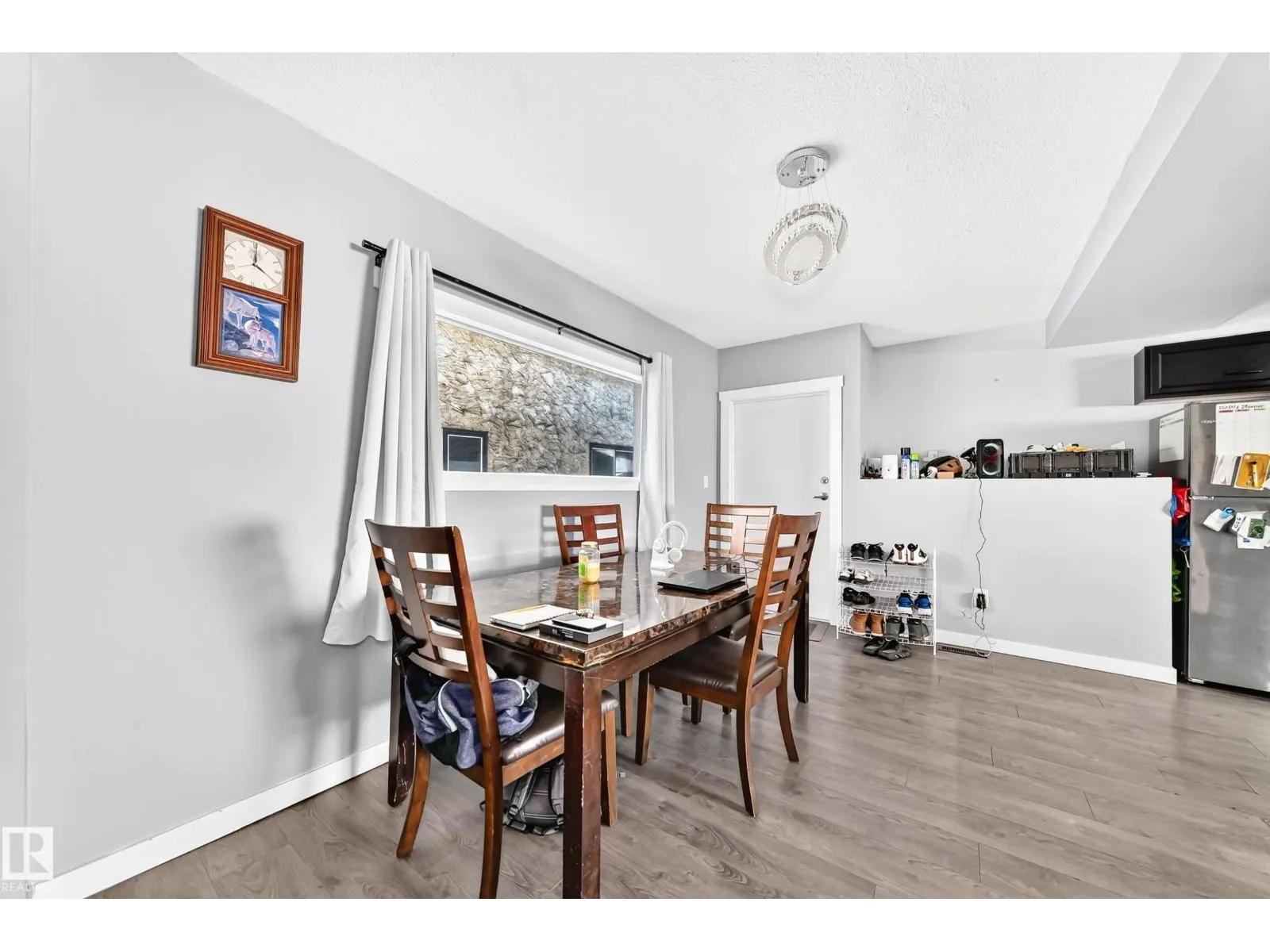 11908 77 ST NW