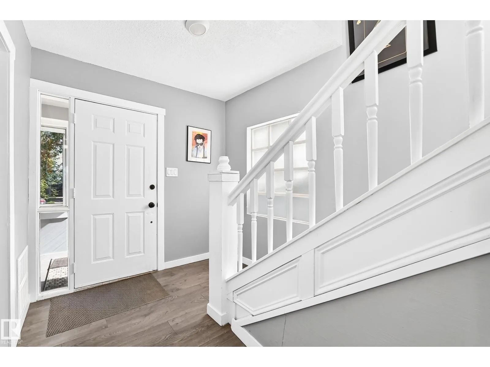 11908 77 ST NW