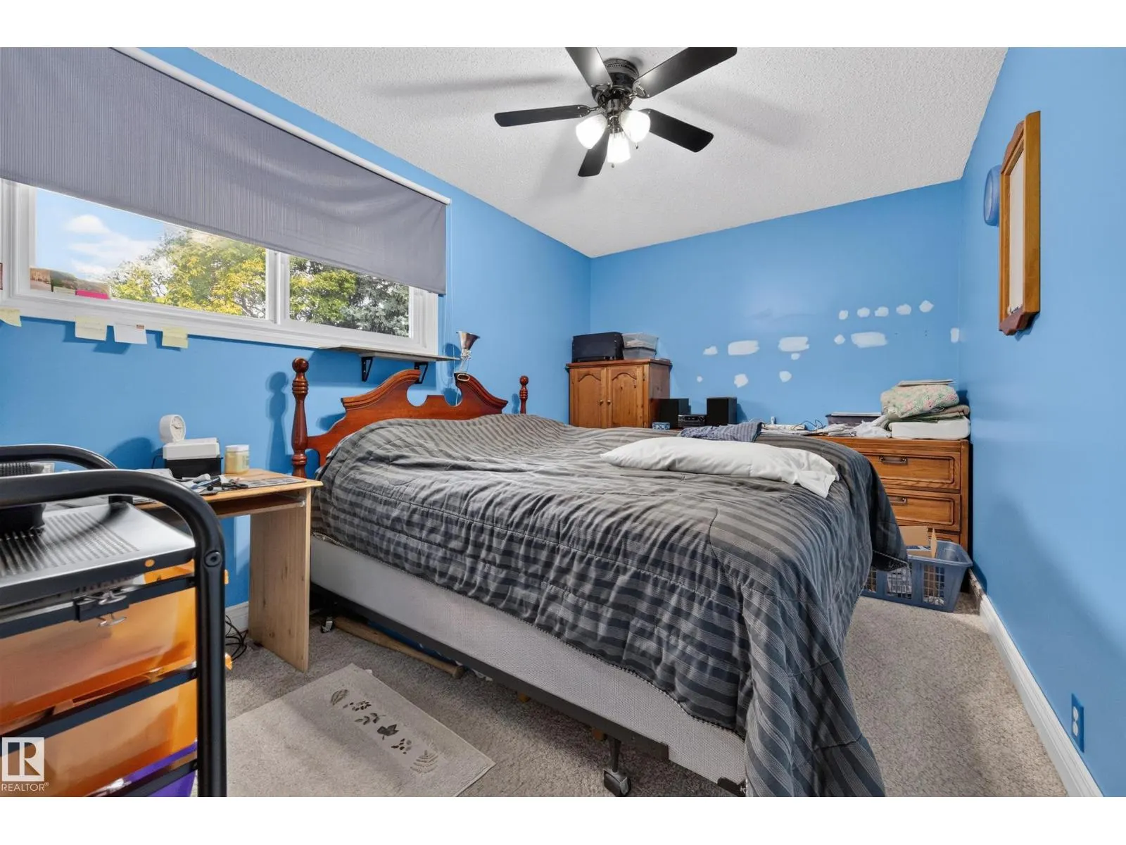 4 GREYSTONE CR