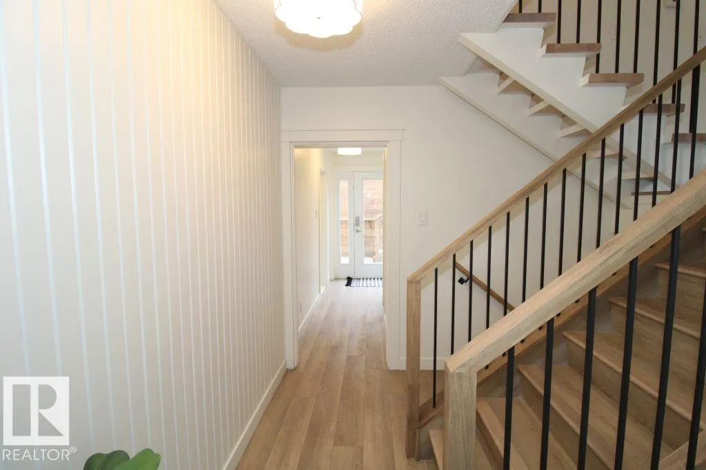 1 Greenwich CR