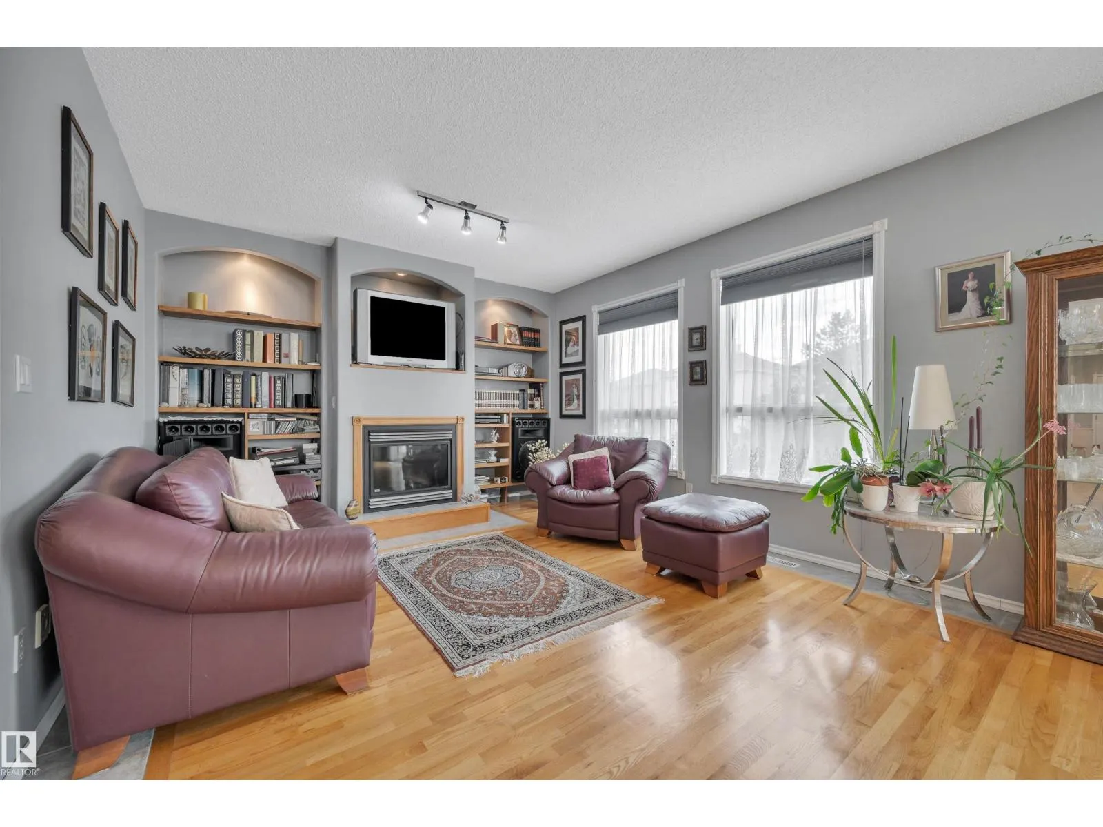 14932 136 ST NW