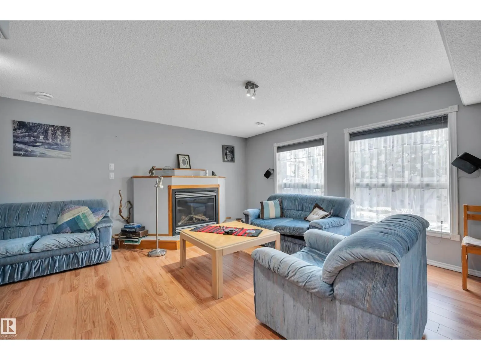 14932 136 ST NW