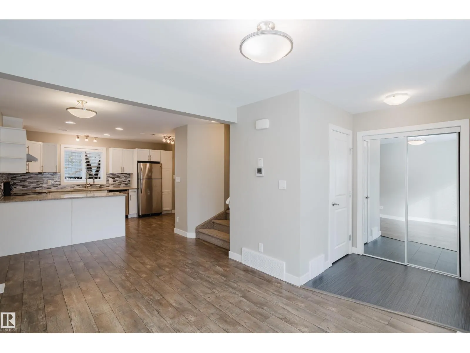 12504-12510 119 AV NW