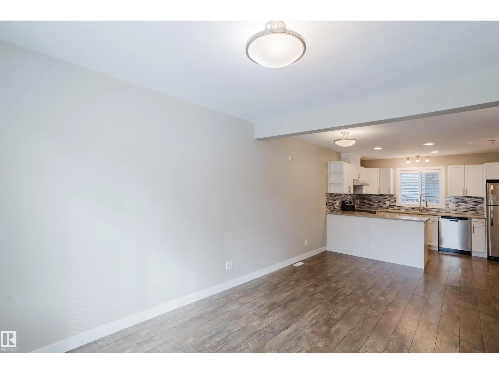 12504-12510 119 AV NW