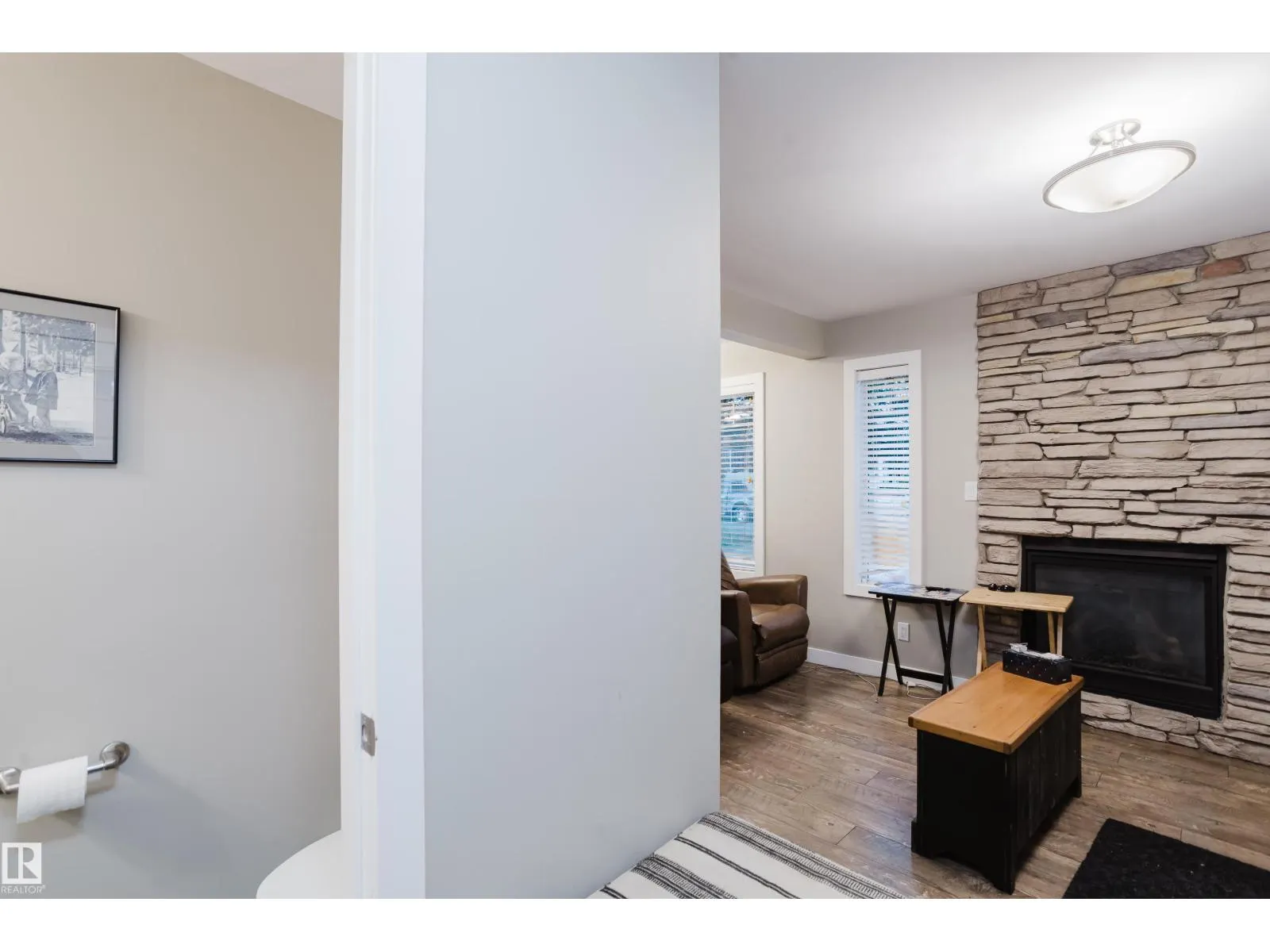 12504-12510 119 AV NW