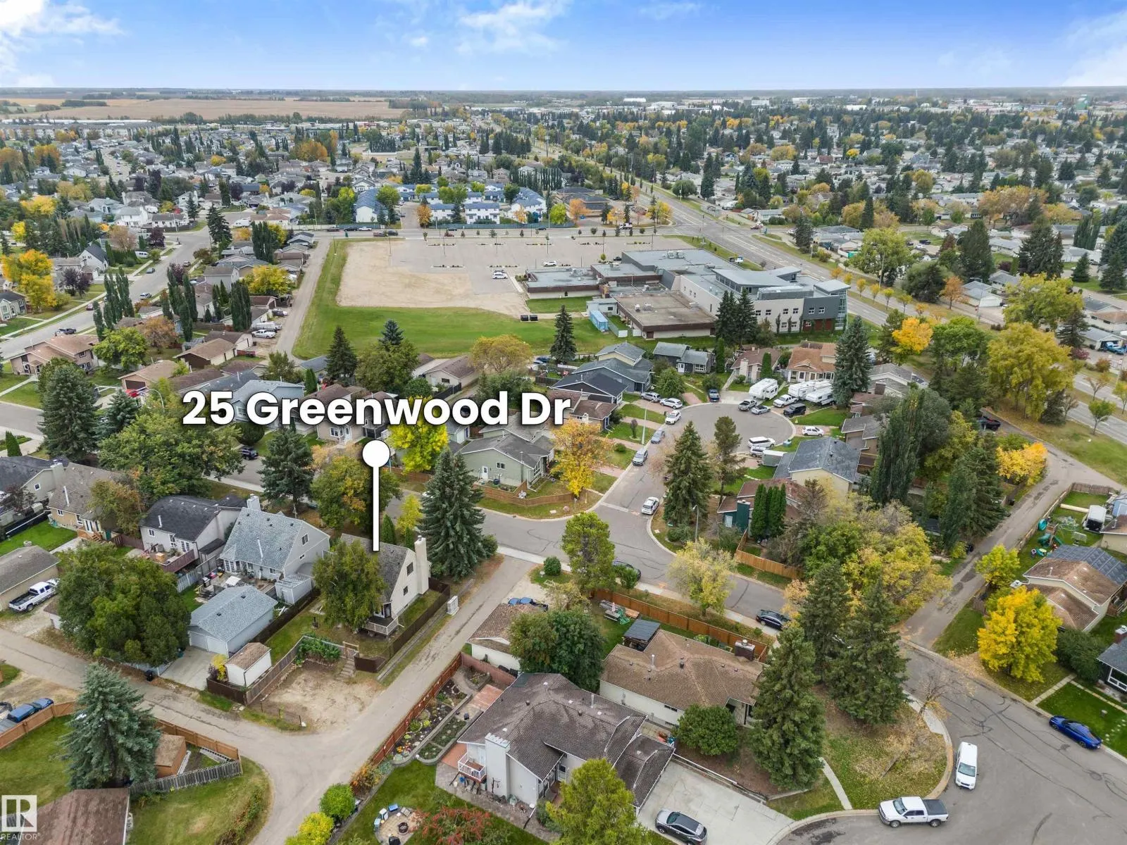 25 GREENWOOD DR