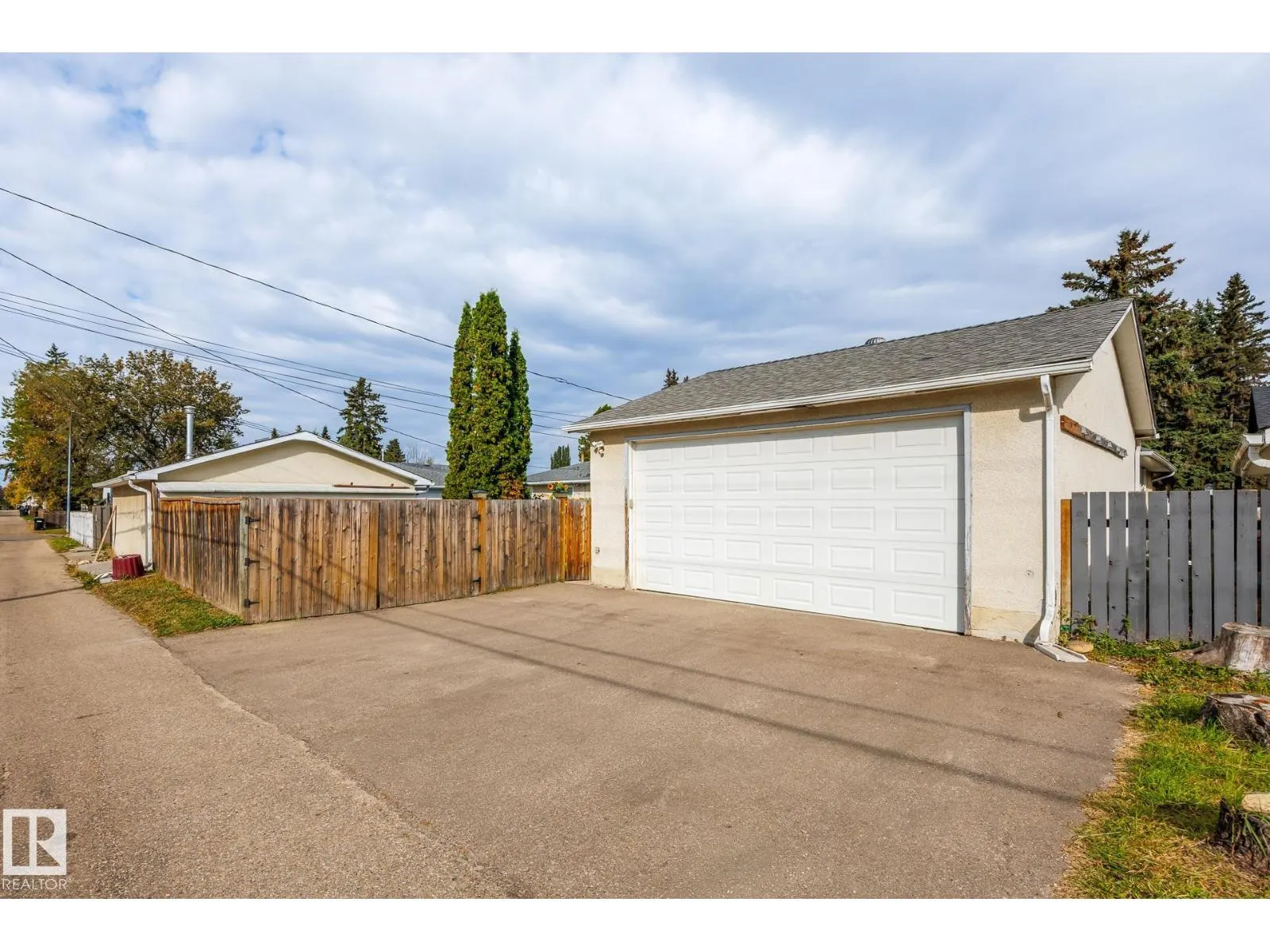 52 BELLEVILLE AV NW