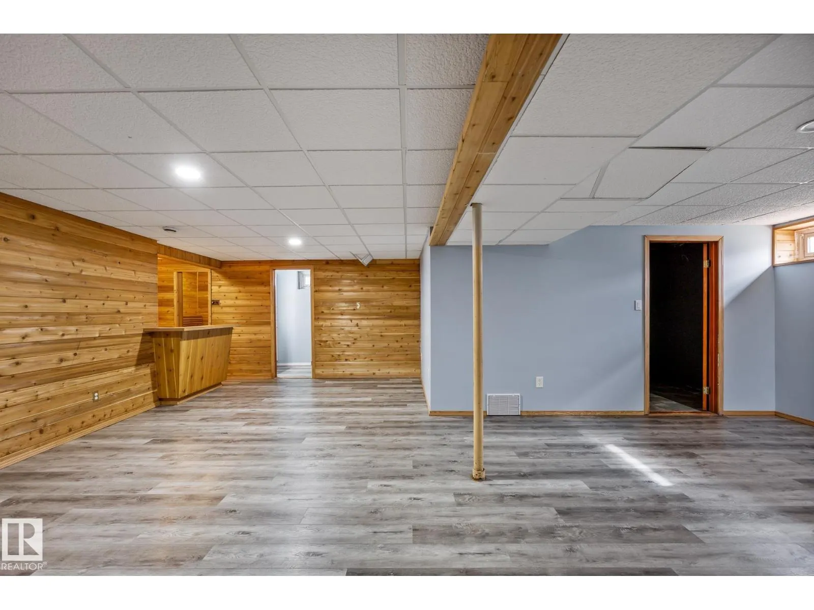 52 BELLEVILLE AV NW