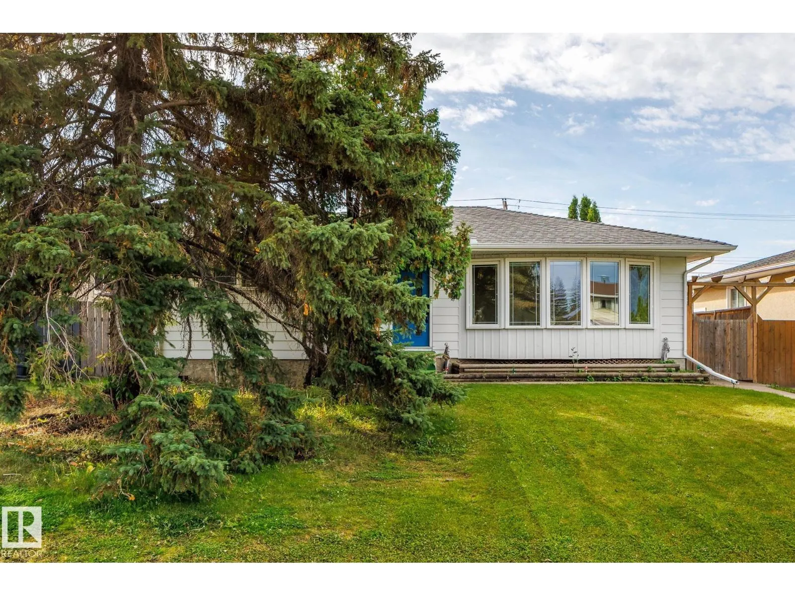 52 BELLEVILLE AV NW