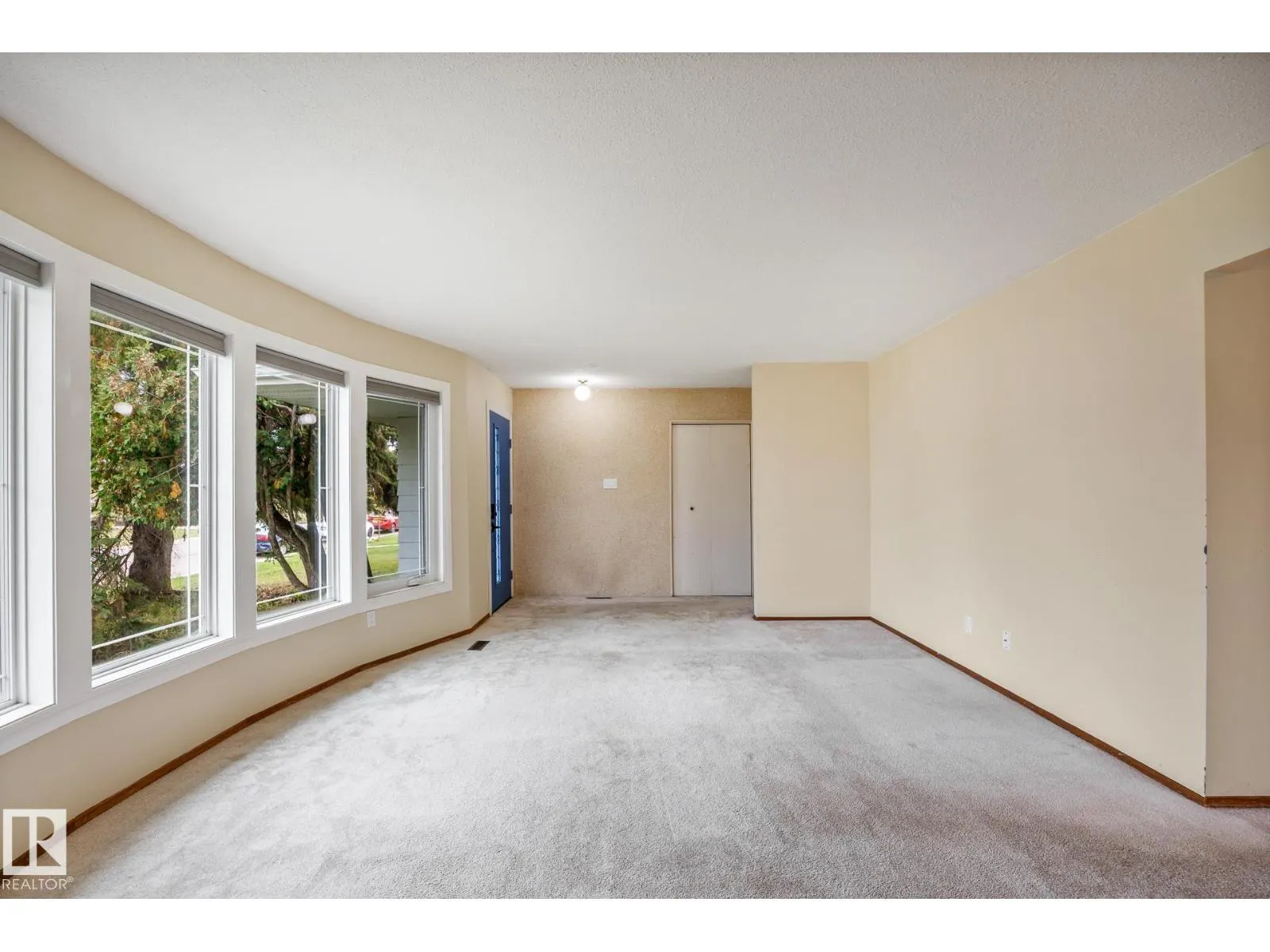 52 BELLEVILLE AV NW