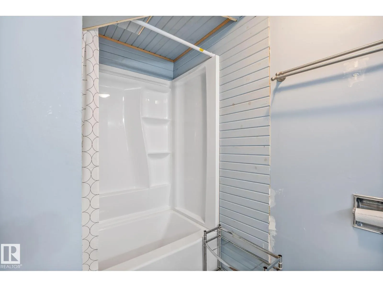 52 BELLEVILLE AV NW