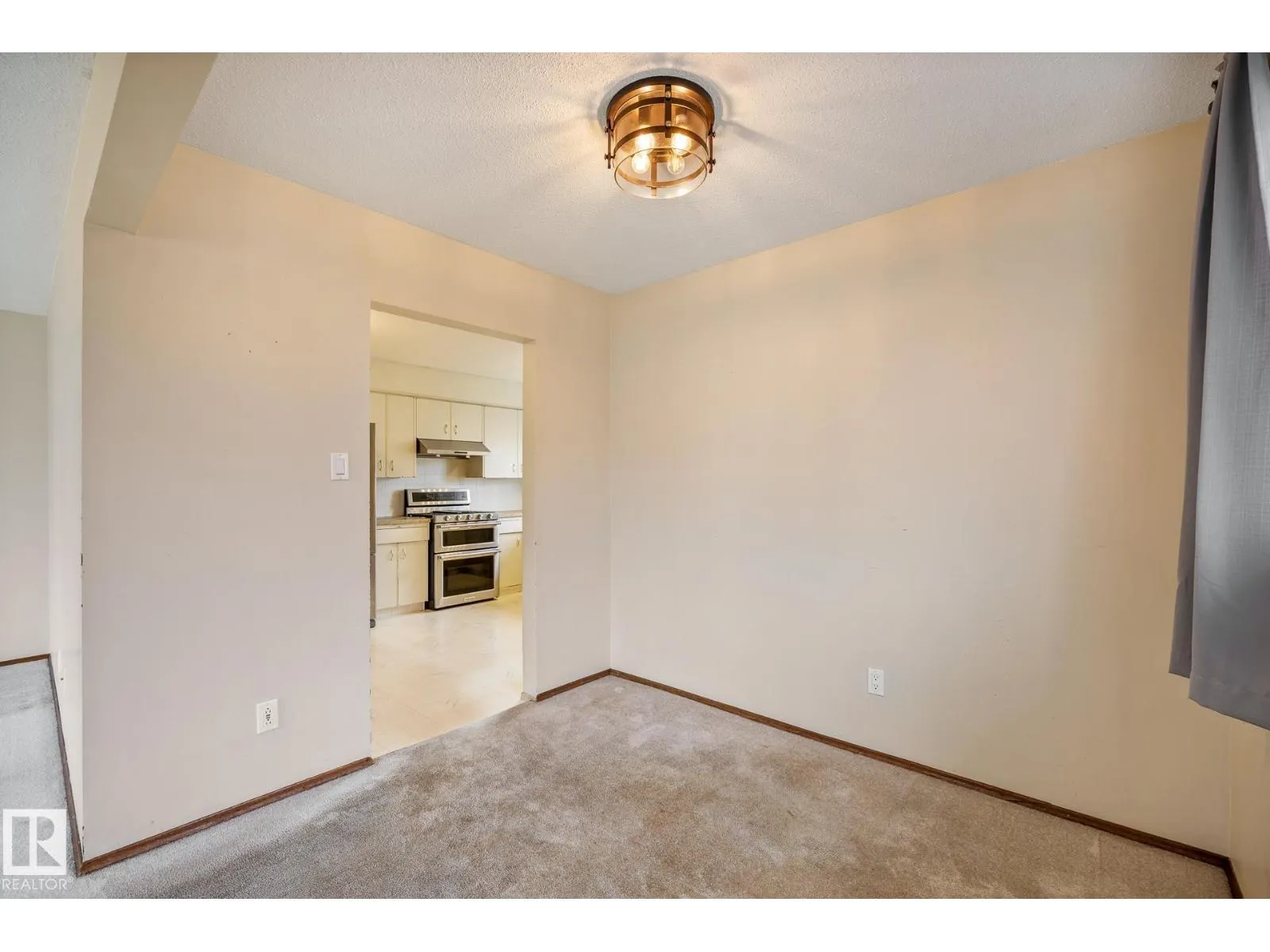 52 BELLEVILLE AV NW