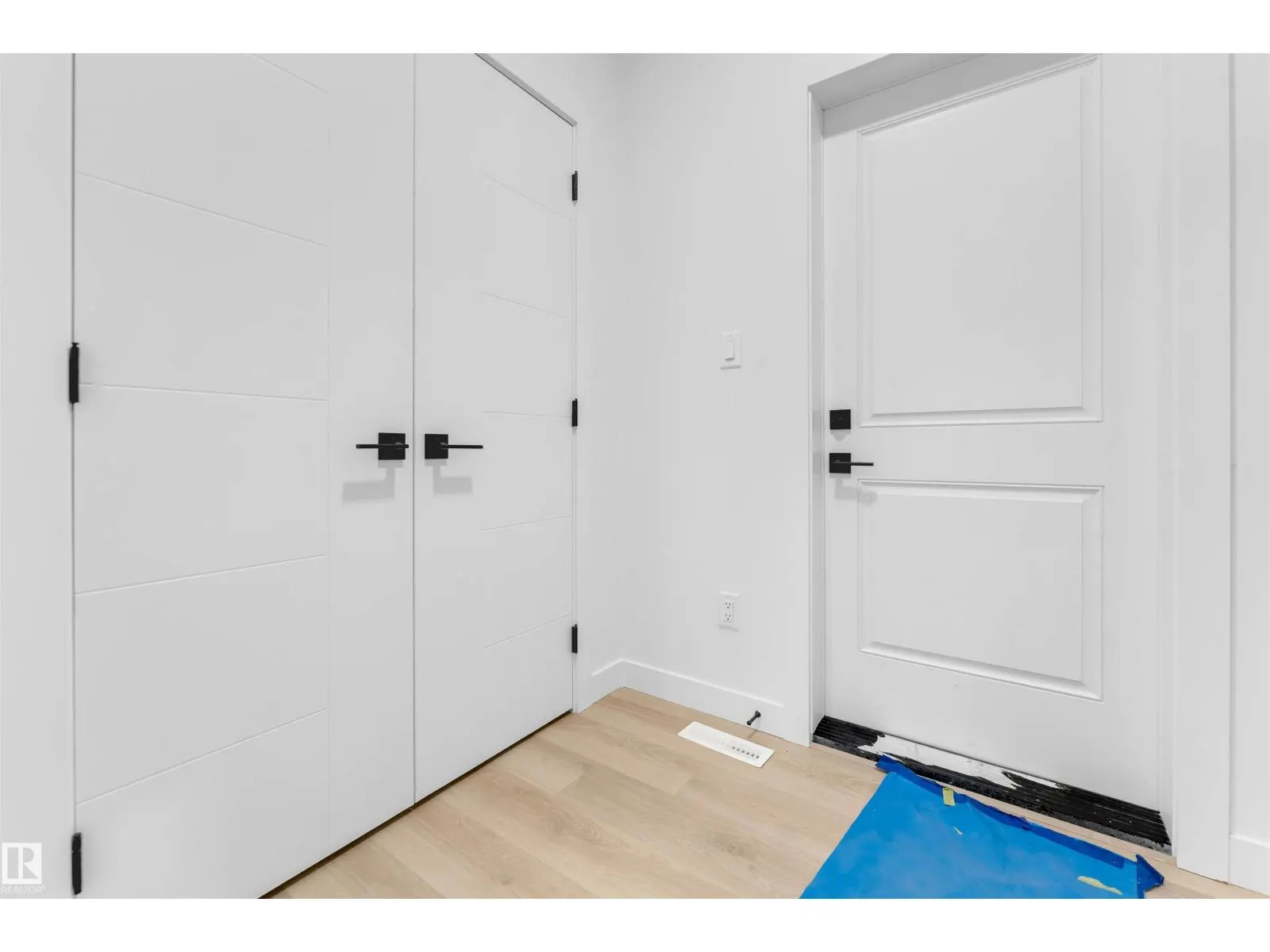 517 Ashgrove CI