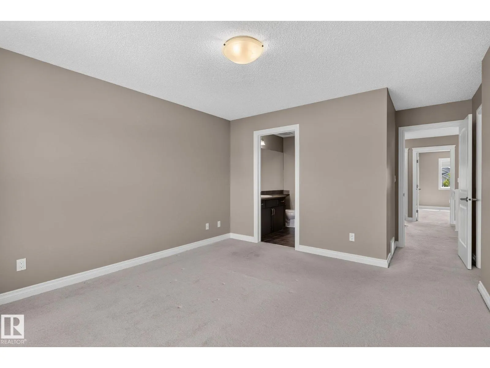 1107 177 ST SW