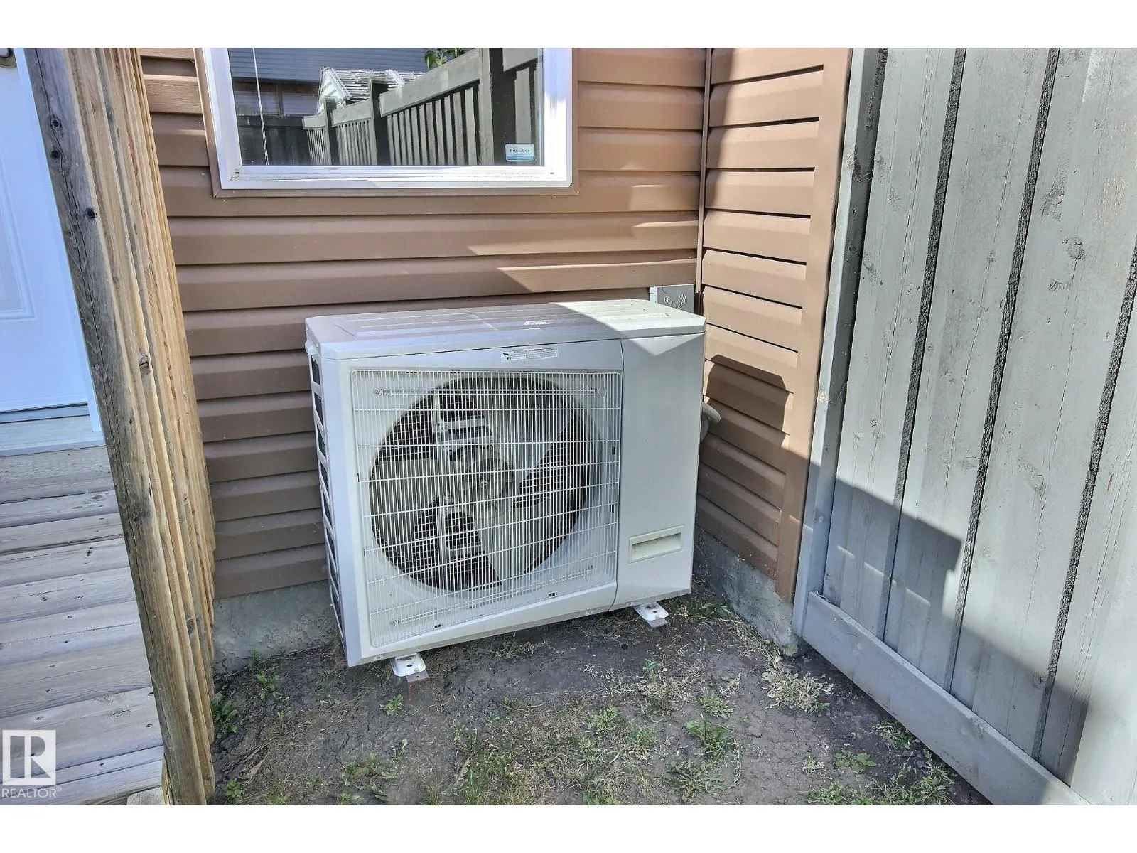 1107 177 ST SW