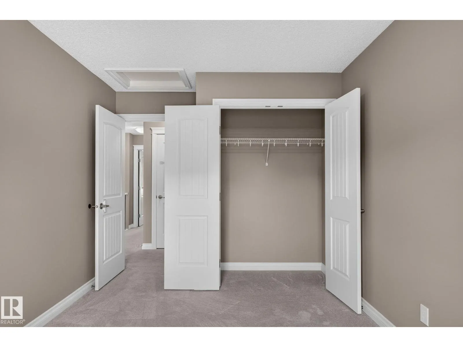 1107 177 ST SW