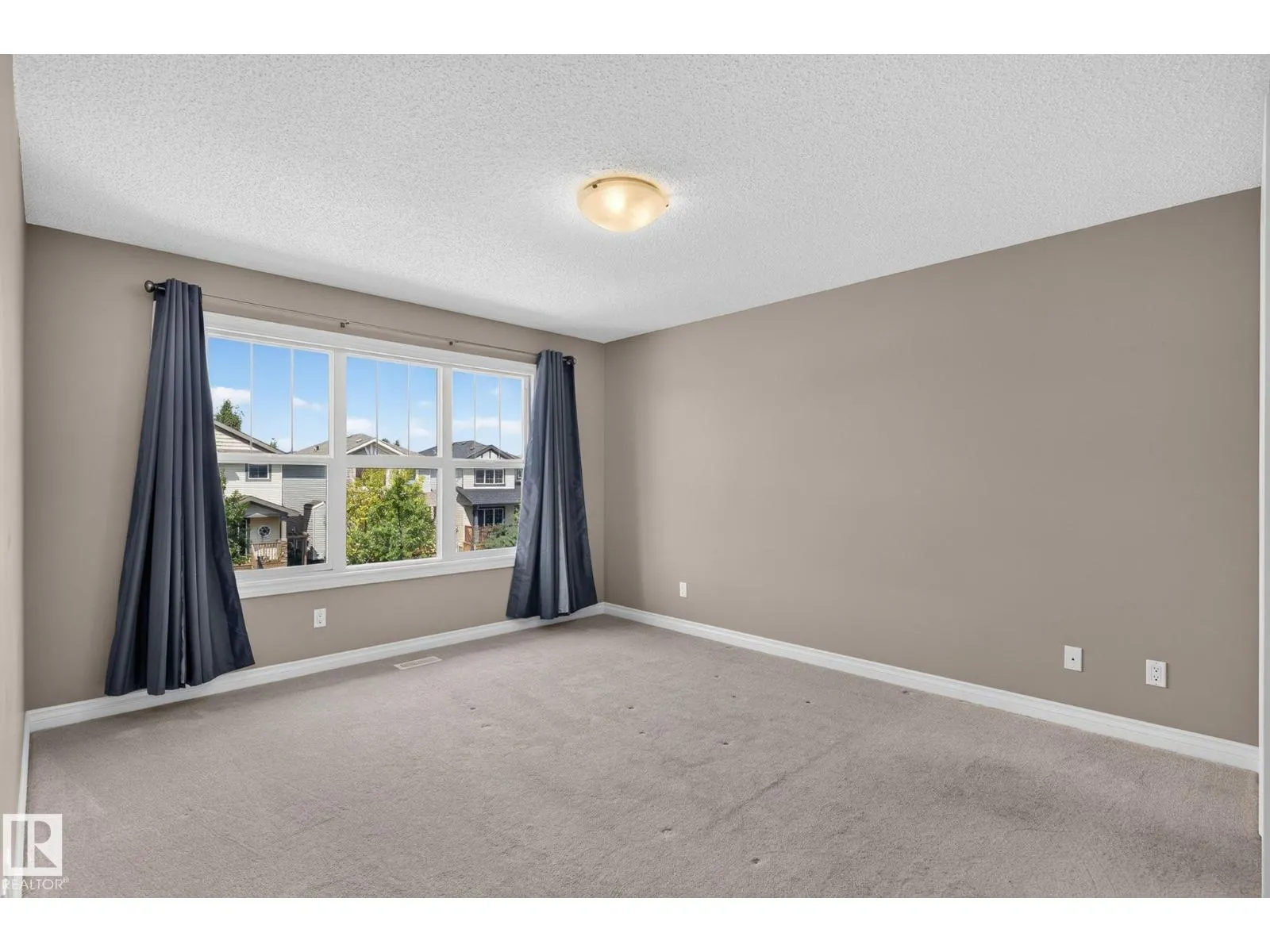 1107 177 ST SW