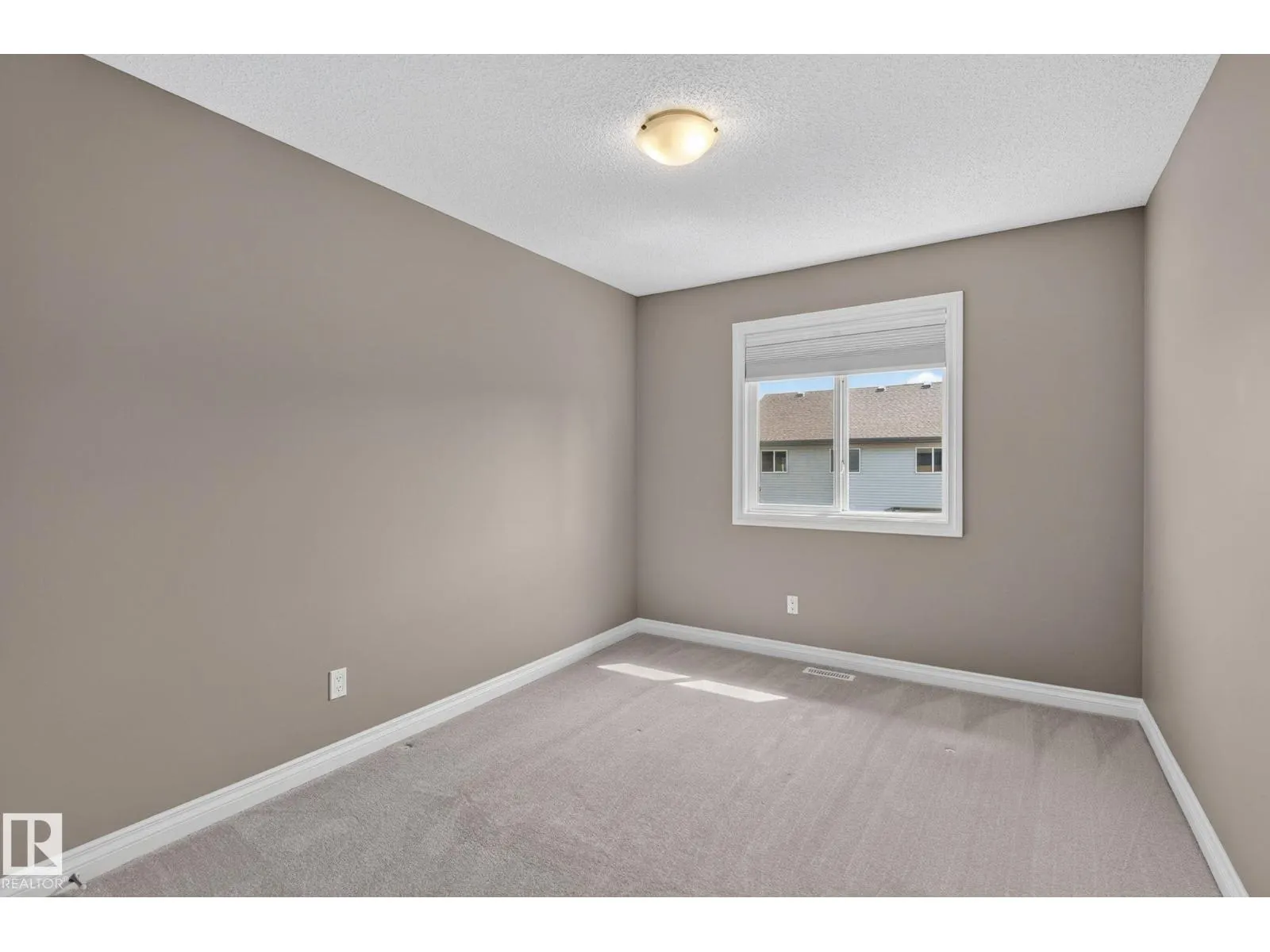 1107 177 ST SW