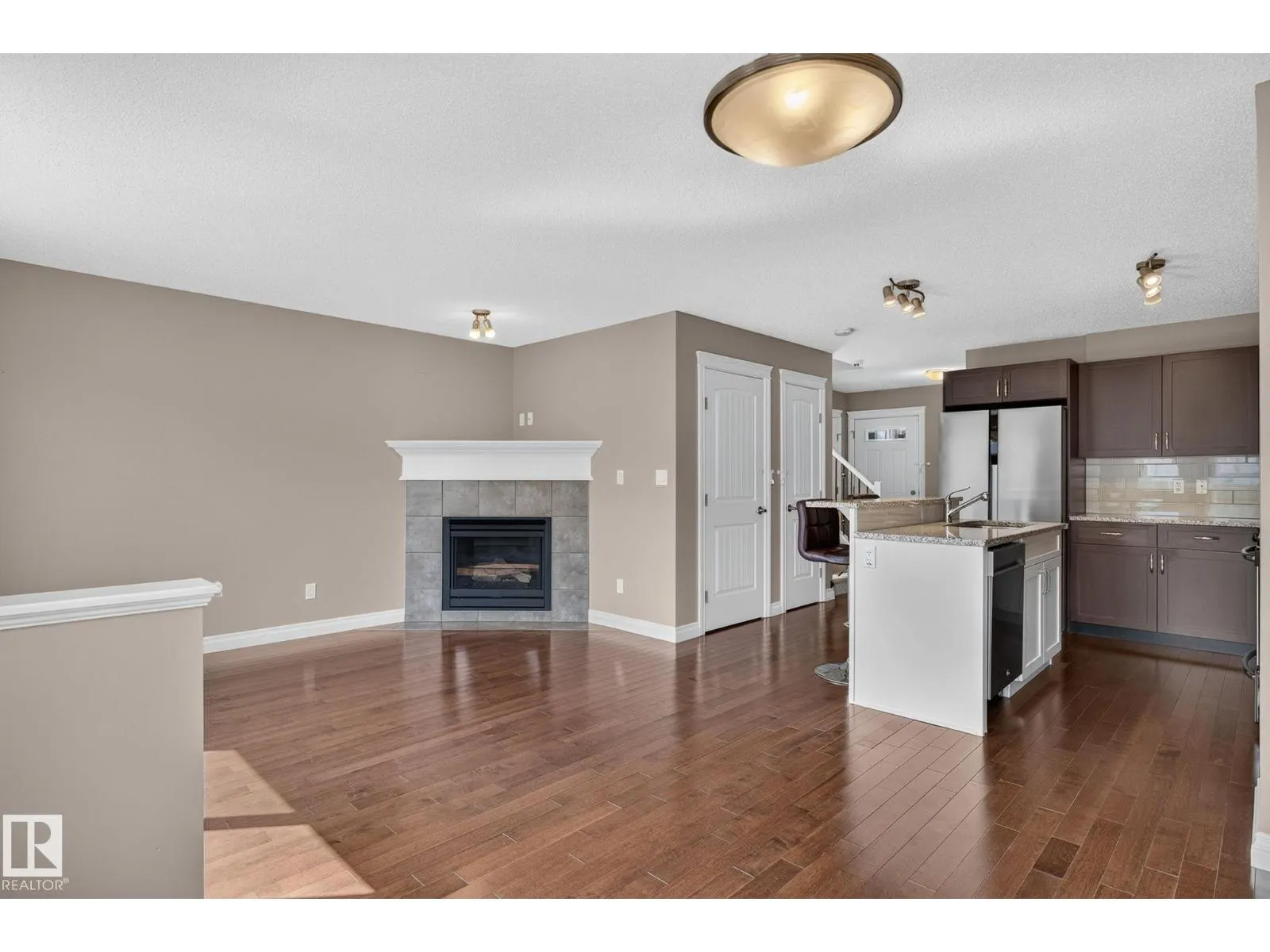 1107 177 ST SW