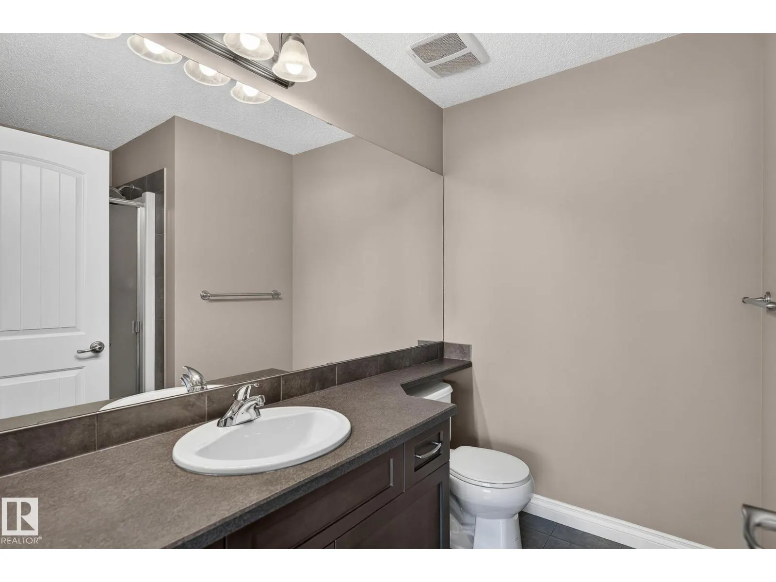 1107 177 ST SW