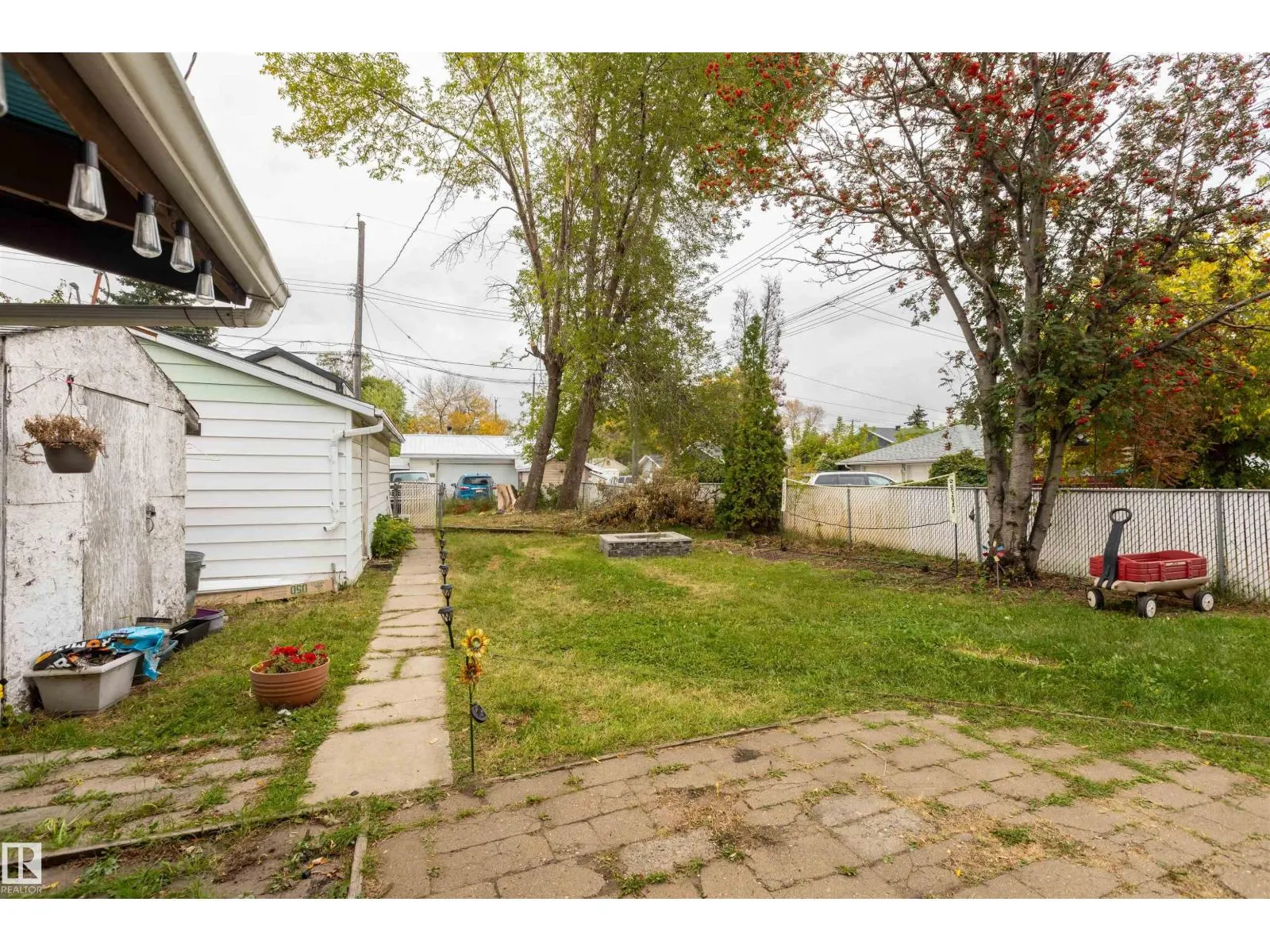 12707 73 ST NW