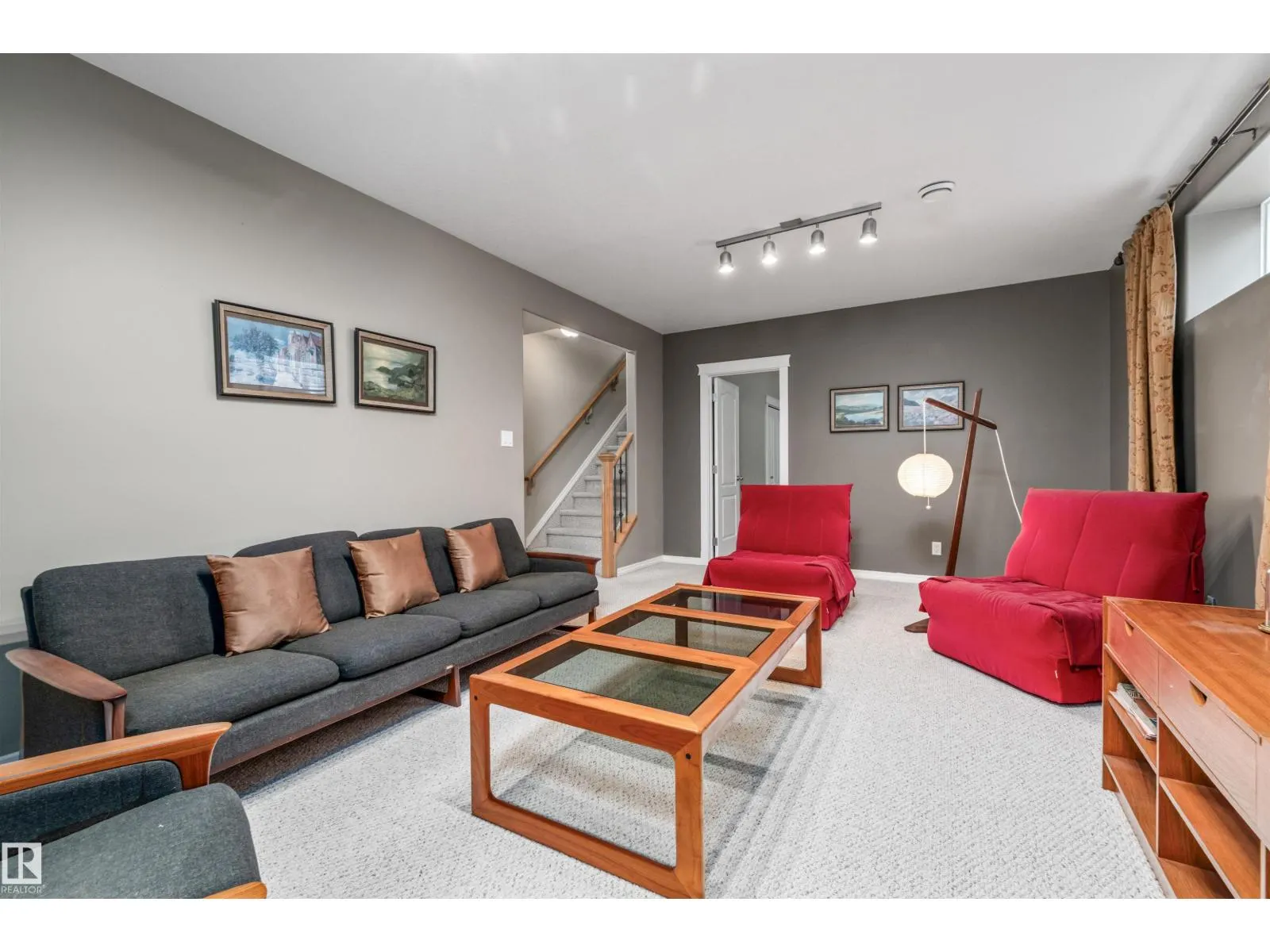 20 HARVARD PLACE