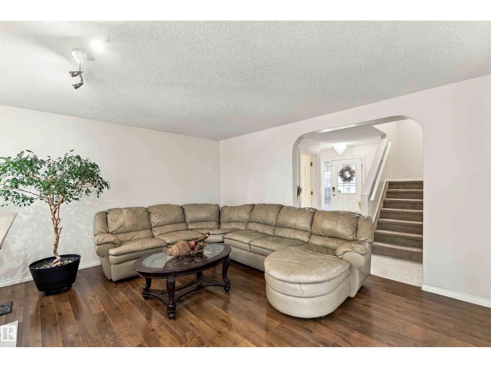 50 WESTWOOD WY