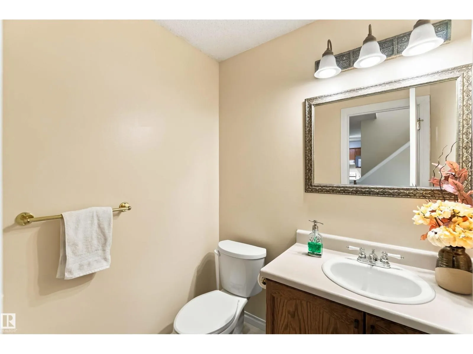 50 WESTWOOD WY