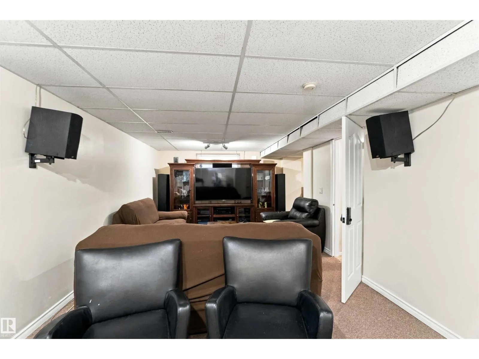 50 WESTWOOD WY