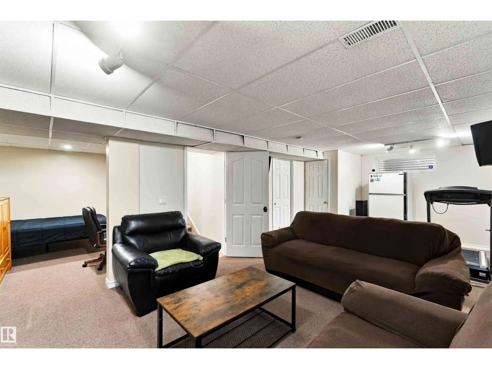 50 WESTWOOD WY